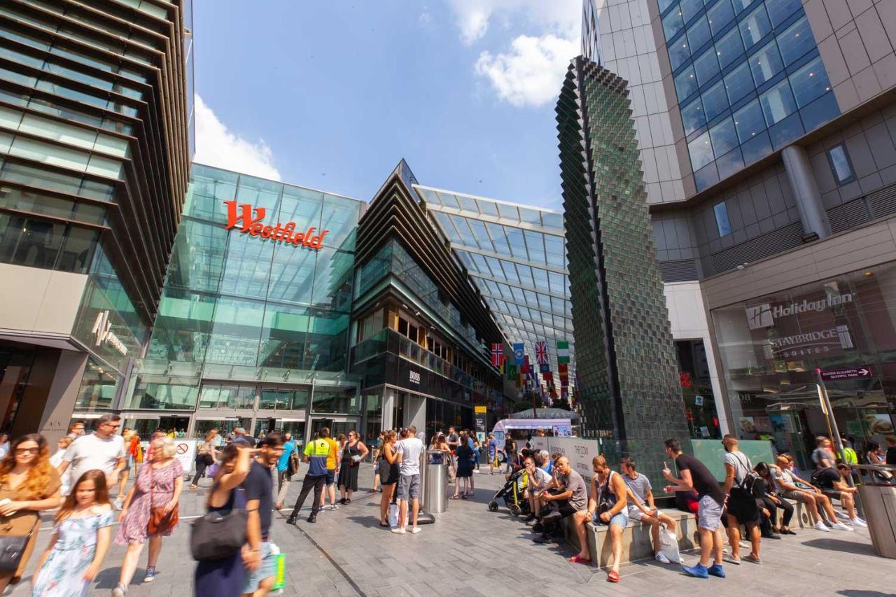 Skyvillion - Olympic View London Stratford Apartment Luaran gambar
